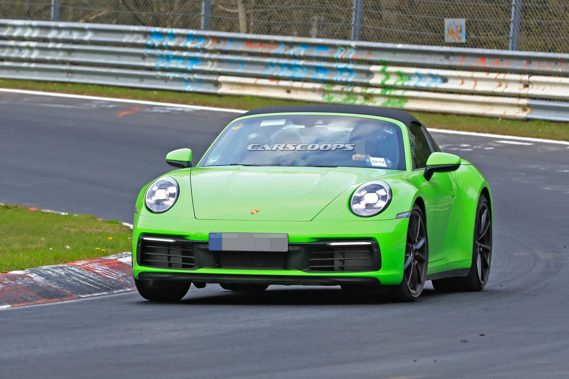 2020 porsche 911 targa spy shots 13 2020 Porsche 911 Targa With Removable Top Photographed Undisguised In Red Too