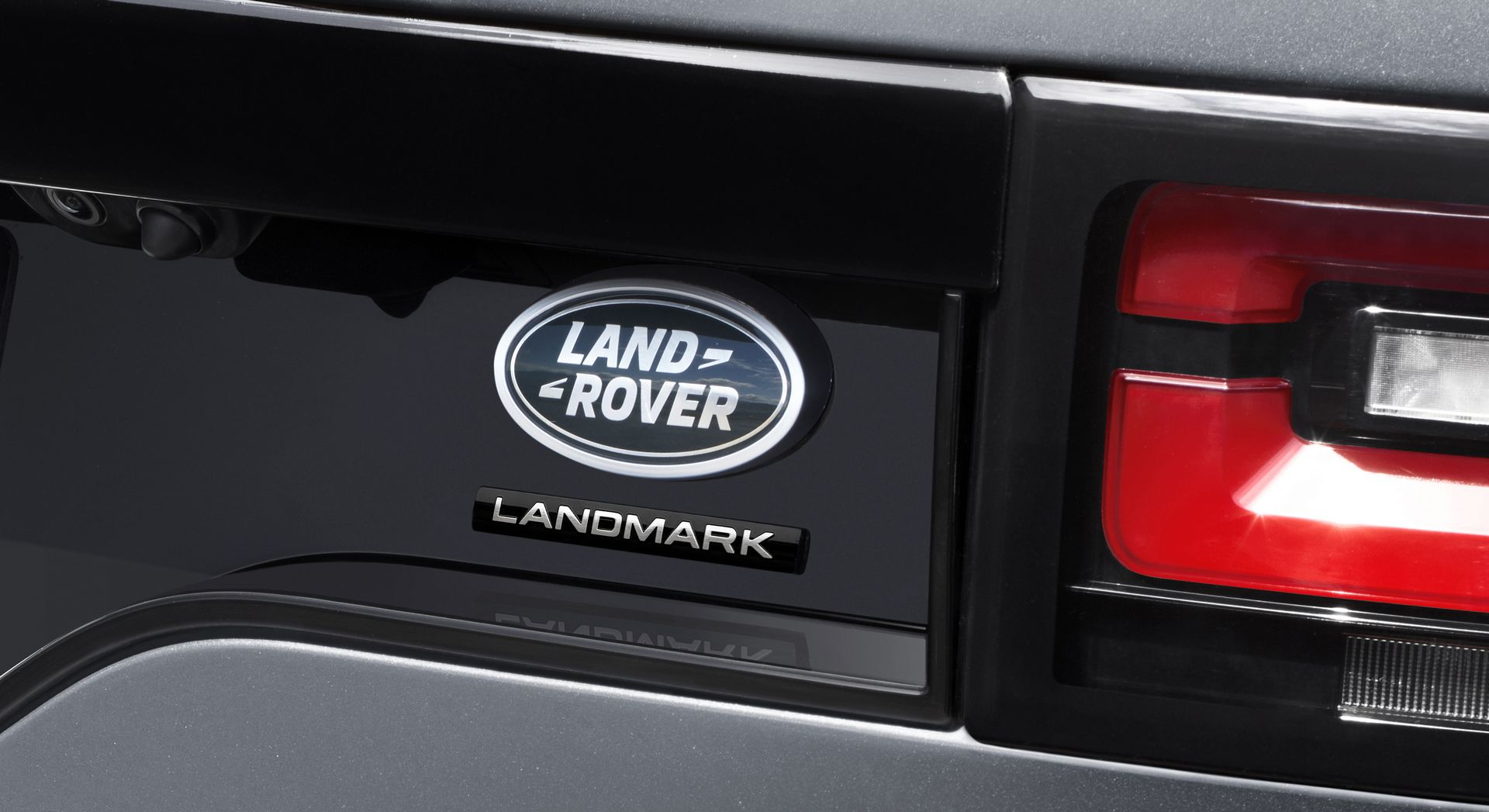 2019 Land Rover Discovery Landmark Edition 8 Land Rover Discovery Landmark Edition Marks 30 Years Of Adventure