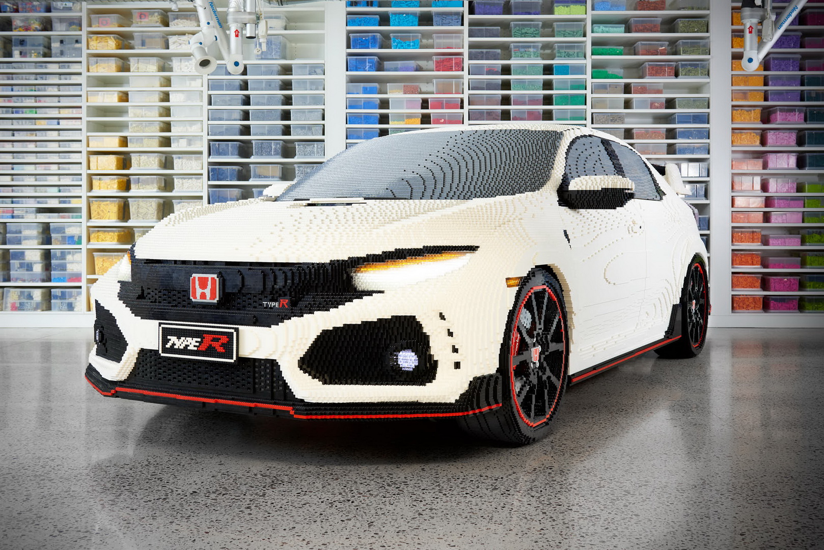 life-size lego honda civic type r 2 Honda Civic Type R Joins The Exclusive Full-Size LEGO Club
