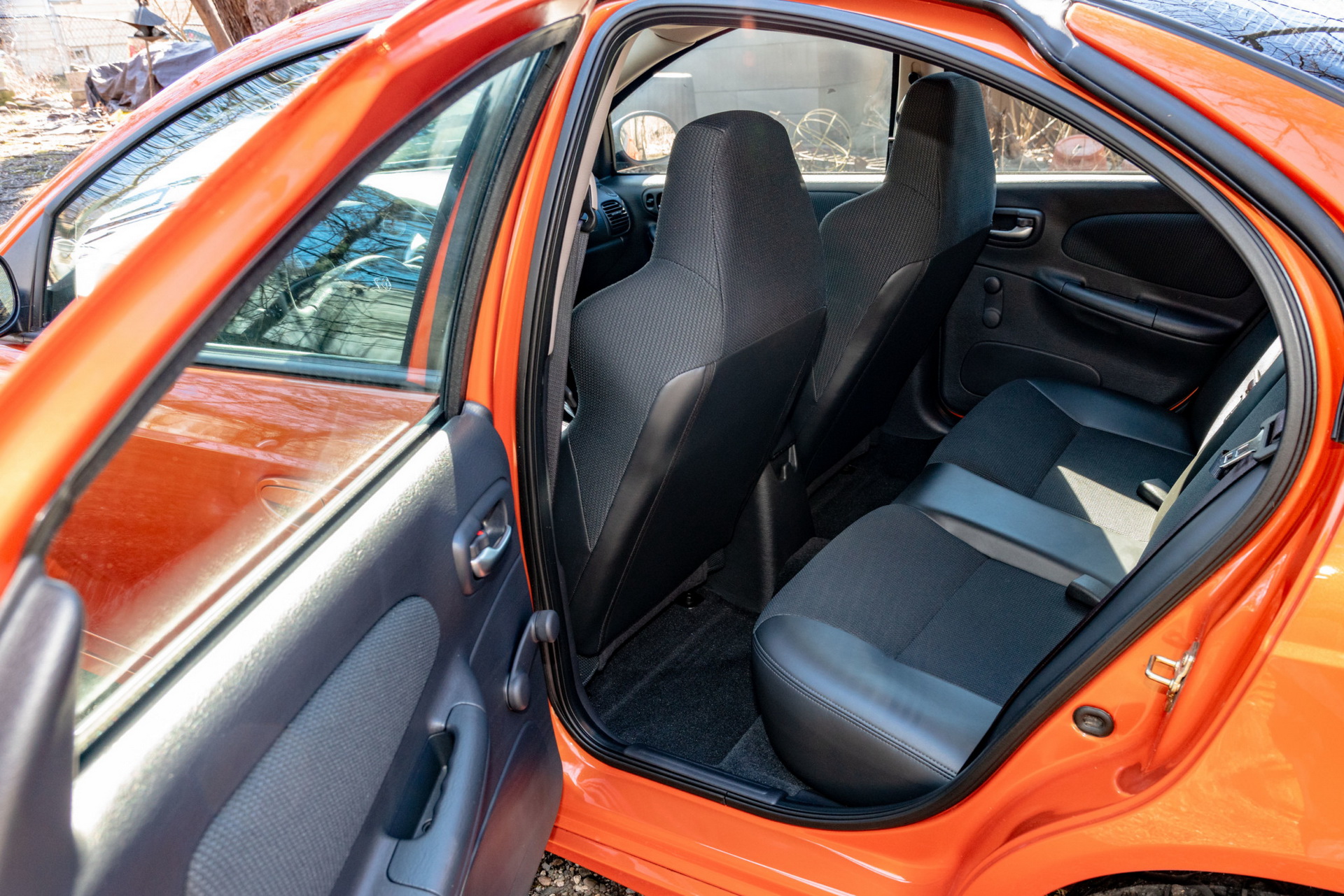 2005 dodge neon srt4 bat auction 31 2005 Dodge Neon SRT-4 Has Just 2,900 Miles, Rare Orange Blast Paint
