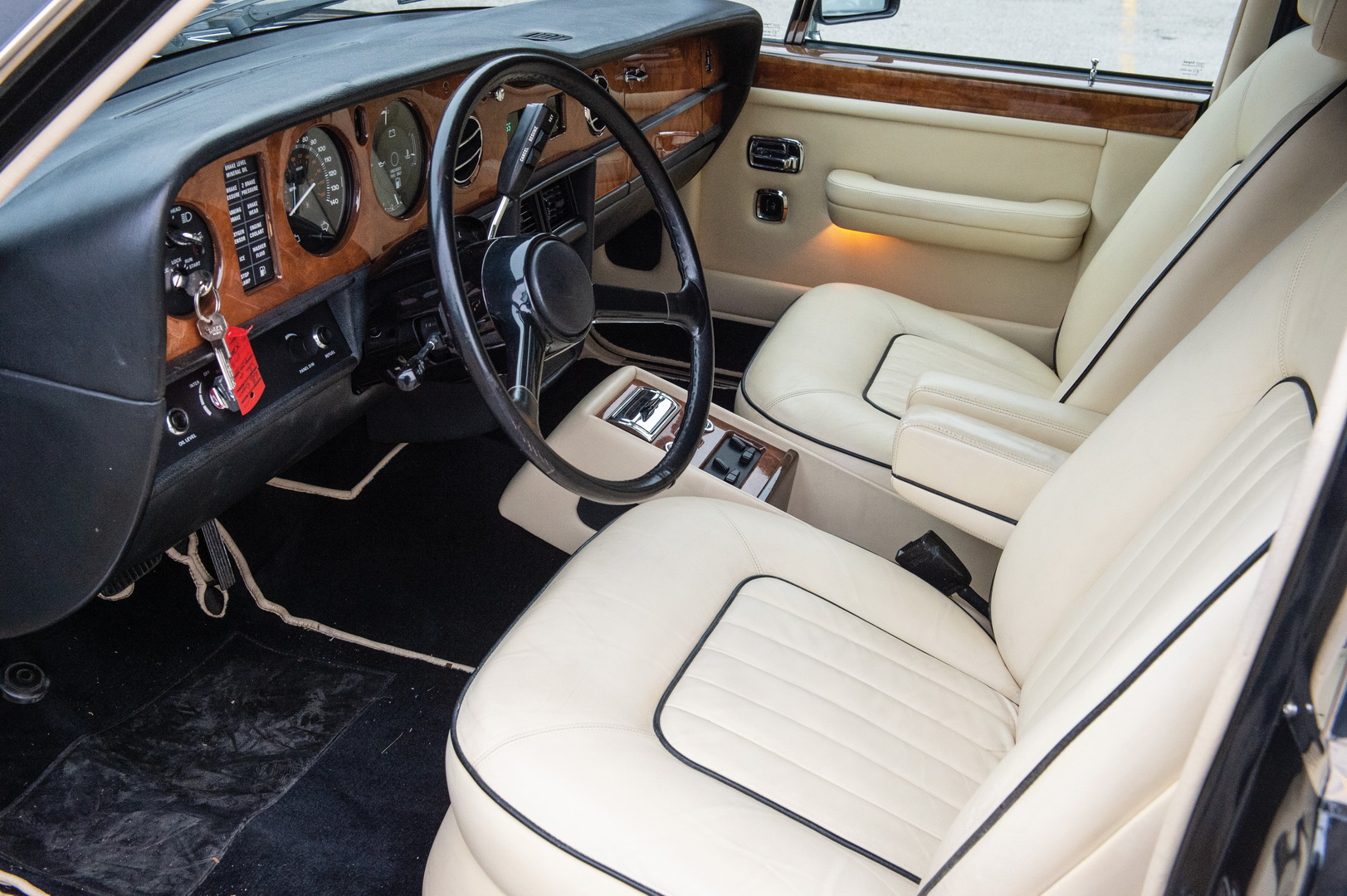 1987-Rolls-Royce-Silver-Spur-Limousine_3 Amazing 140+ Classic Car Collection Coming Up For Auction – Take Your Pick