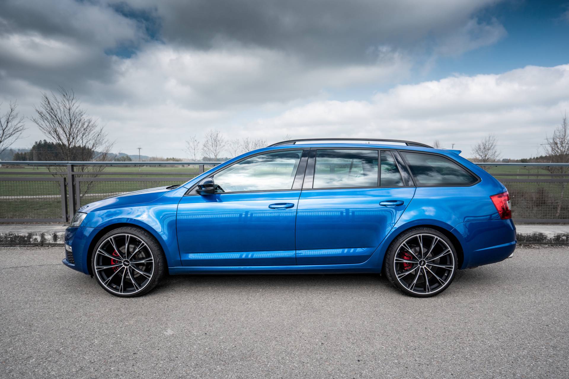 ABT Skoda Octavia RS 8 ABT Skoda Octavia RS Wagon Gets 286 HP, Suspension Tweaks