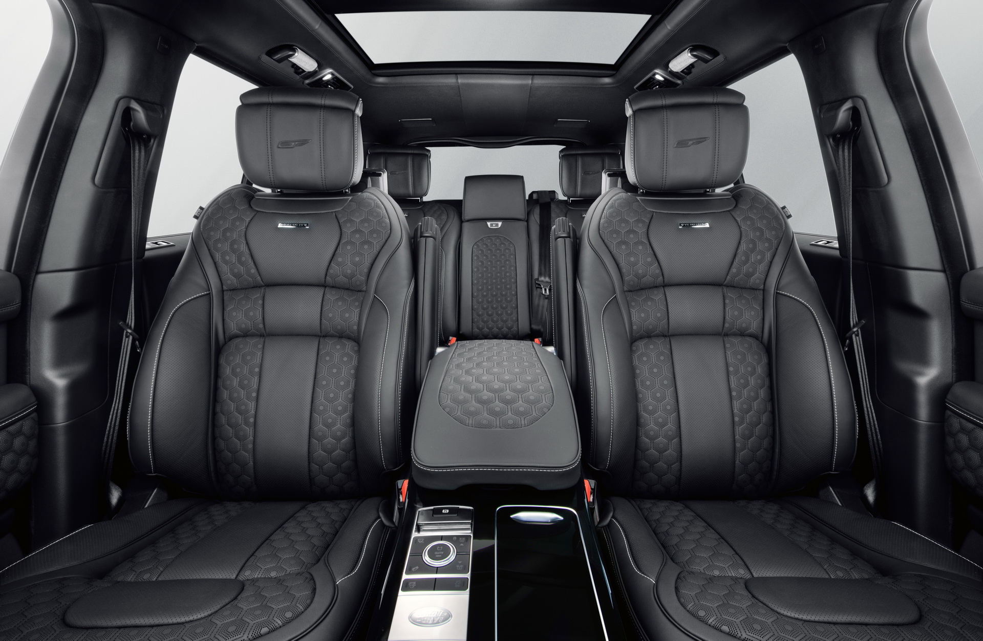 Overfinch-Velocity-14 Overfinch’s New Velocity Is A Range Rover Injected With Lots Of Visual Drama