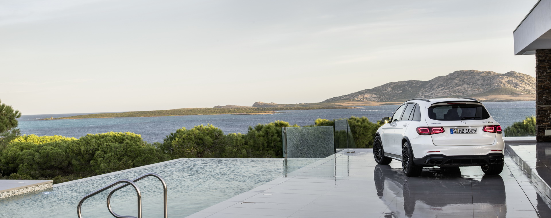 2020 Mercedes-AMG GLC 63 Coupe24 Facelifted 2020 Mercedes-AMG GLC 63 & GLC 63 Coupe Promise Sharper Handling