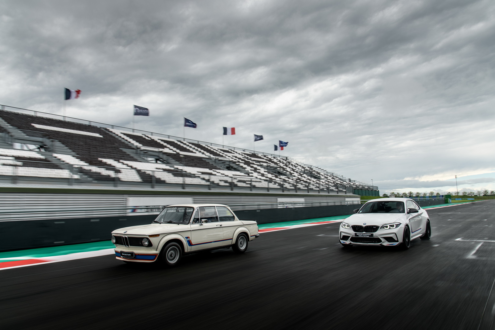 2019 bmw m2 heritage edition 1 BMW M2 Competition Heritage Edition Honors The Iconic 2002 Turbo