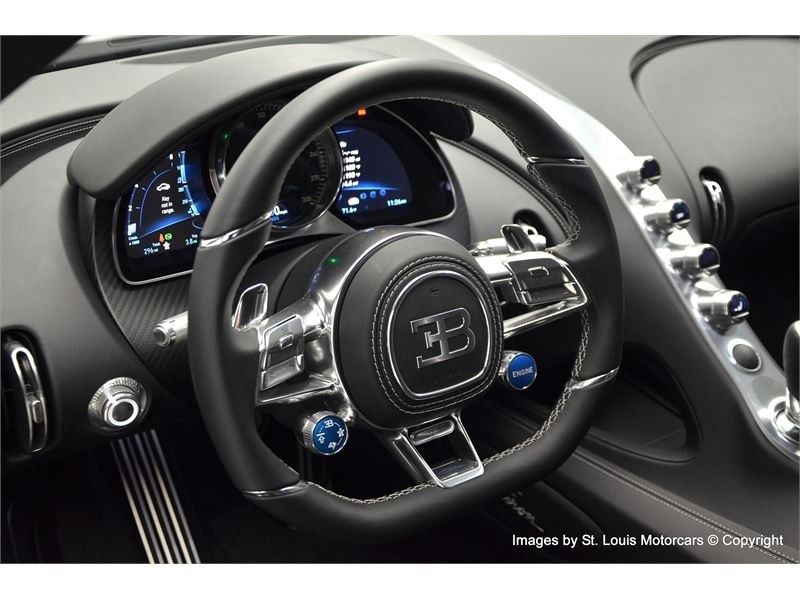 Bugatti-Chiron-For-Sale-20 Black And Blue Bugatti Chiron Would Be A Standout In Any Exotic Collection