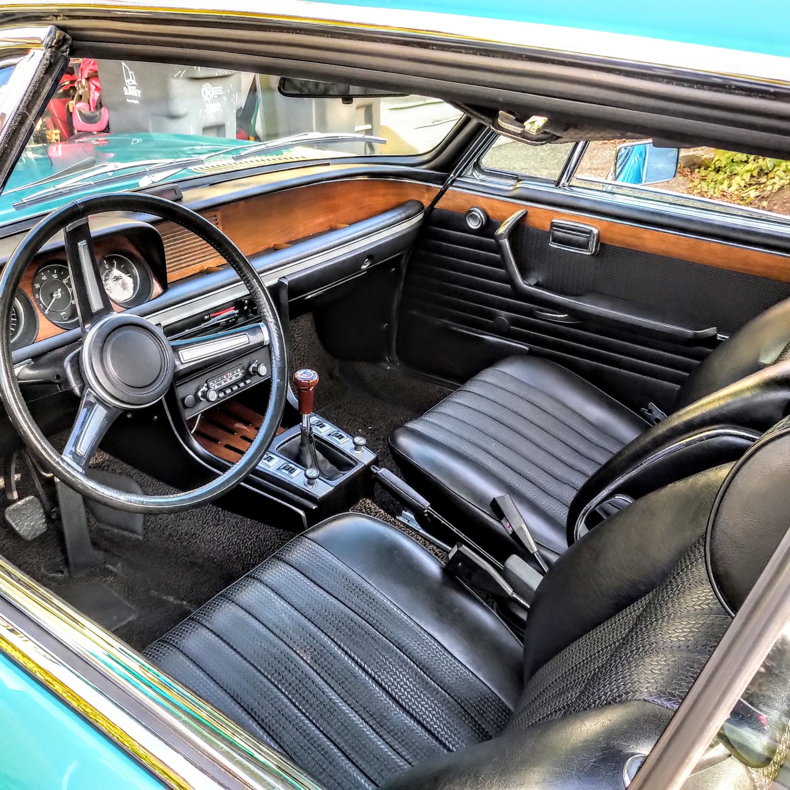 bmw 30cs turkis bat 22 Award-Winning 1973 BMW 3.0CS Is Pure Eye Candy, But Watch Out For Your Wallet