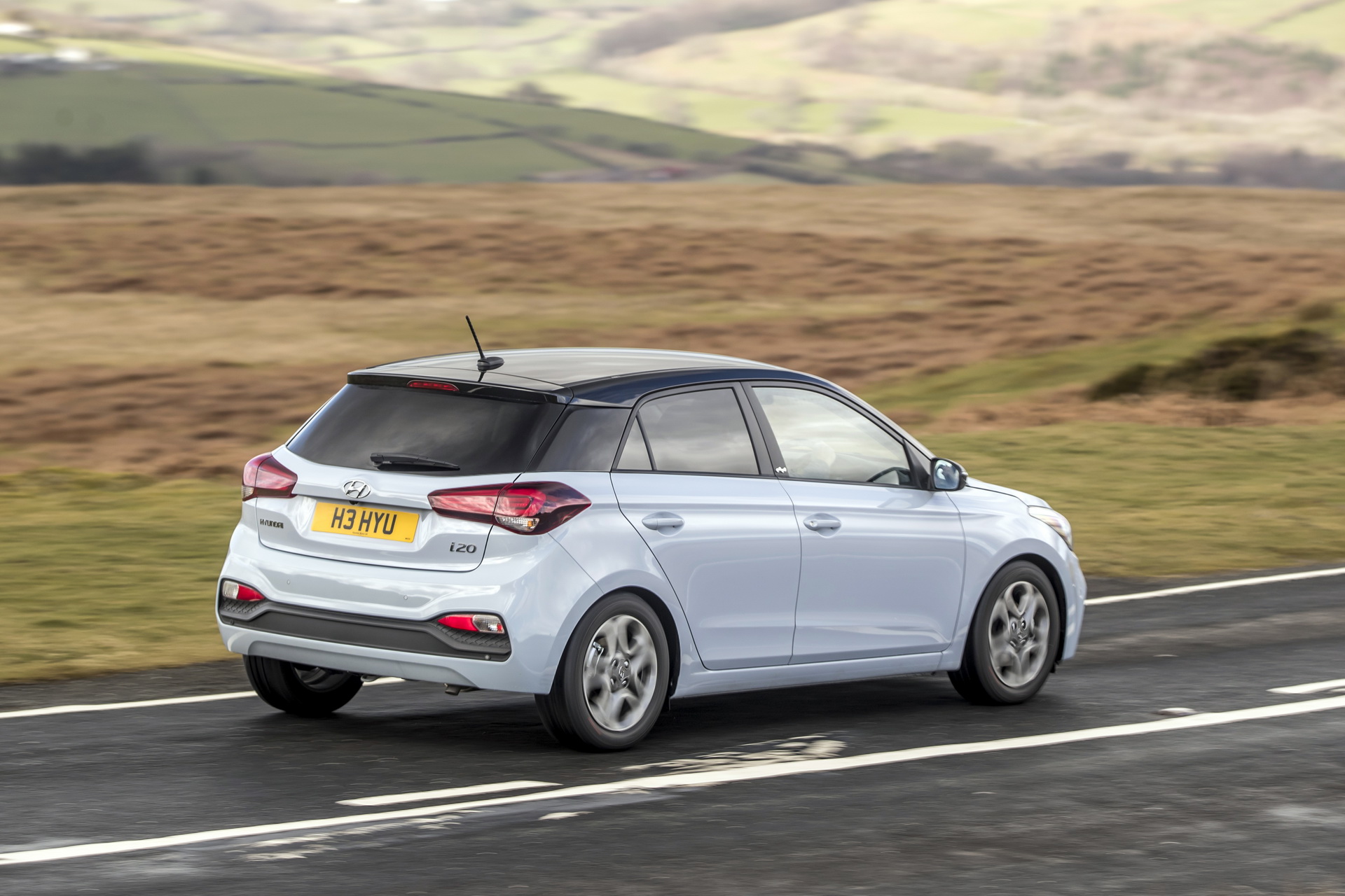 hyundai i10 i20 play special editions 6 Hyundai Launches i10 And i20 PLAY Special Editions In The UK