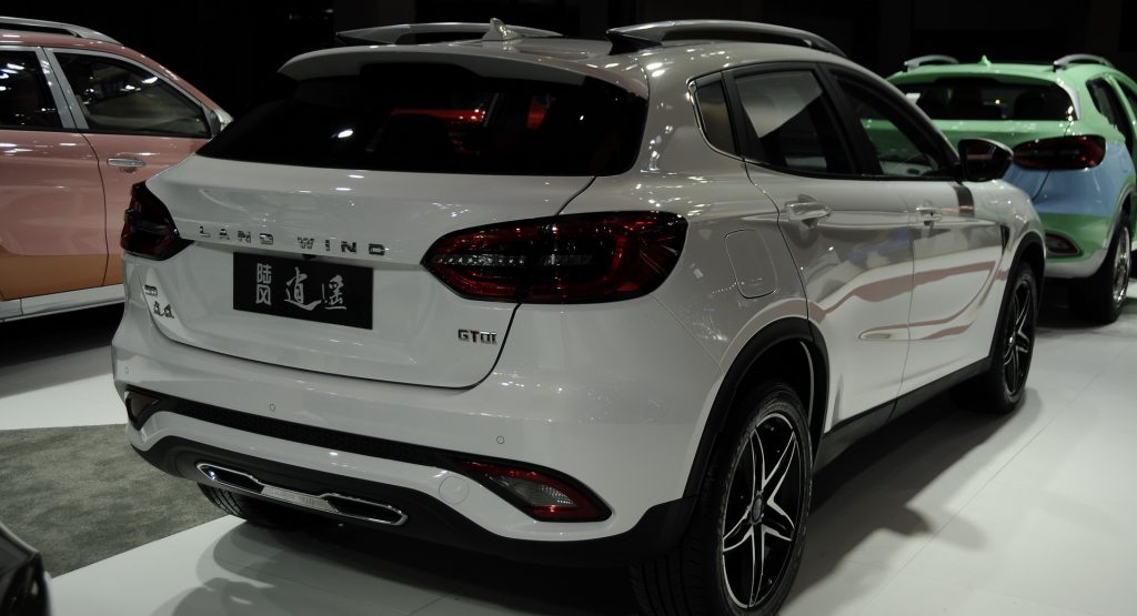 Landwind Xiaoyao Does Its Best Impression Of A Mercedes GLA In China