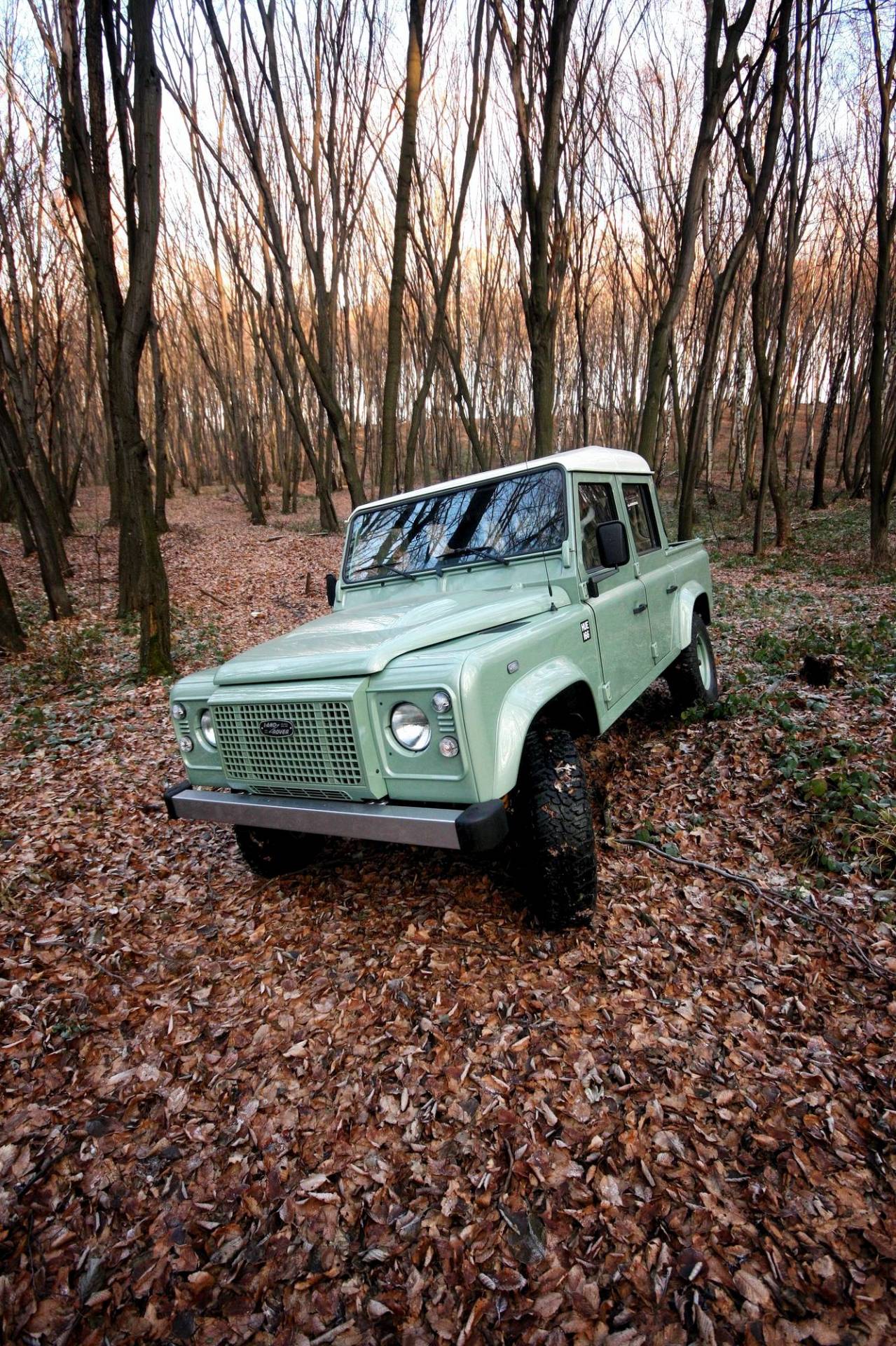Land Rover Defender Crew Cab Pickup by Land Serwis 3 For €60k, A Polish Company Will Build You A Classic Defender From Scratch