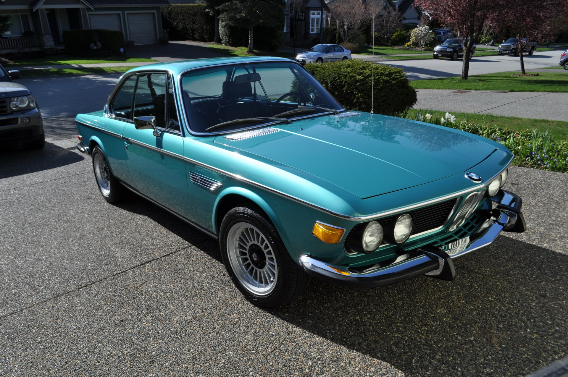 bmw 30cs turkis bat 4 Award-Winning 1973 BMW 3.0CS Is Pure Eye Candy, But Watch Out For Your Wallet
