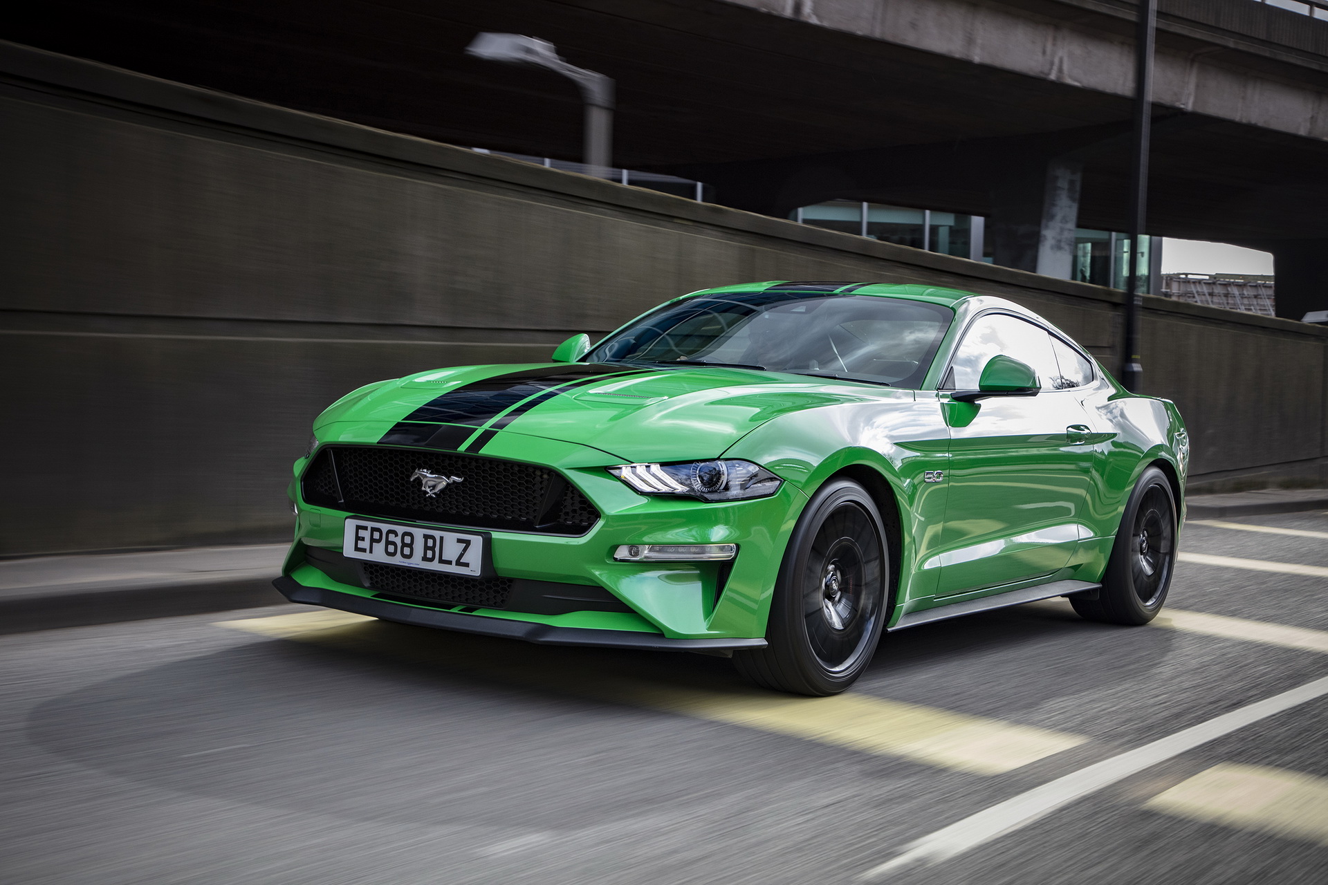ford mustang best selling sports car 15 Ford Mustang Is World’s Best-Selling Sports Coupe For 4th Straight Year