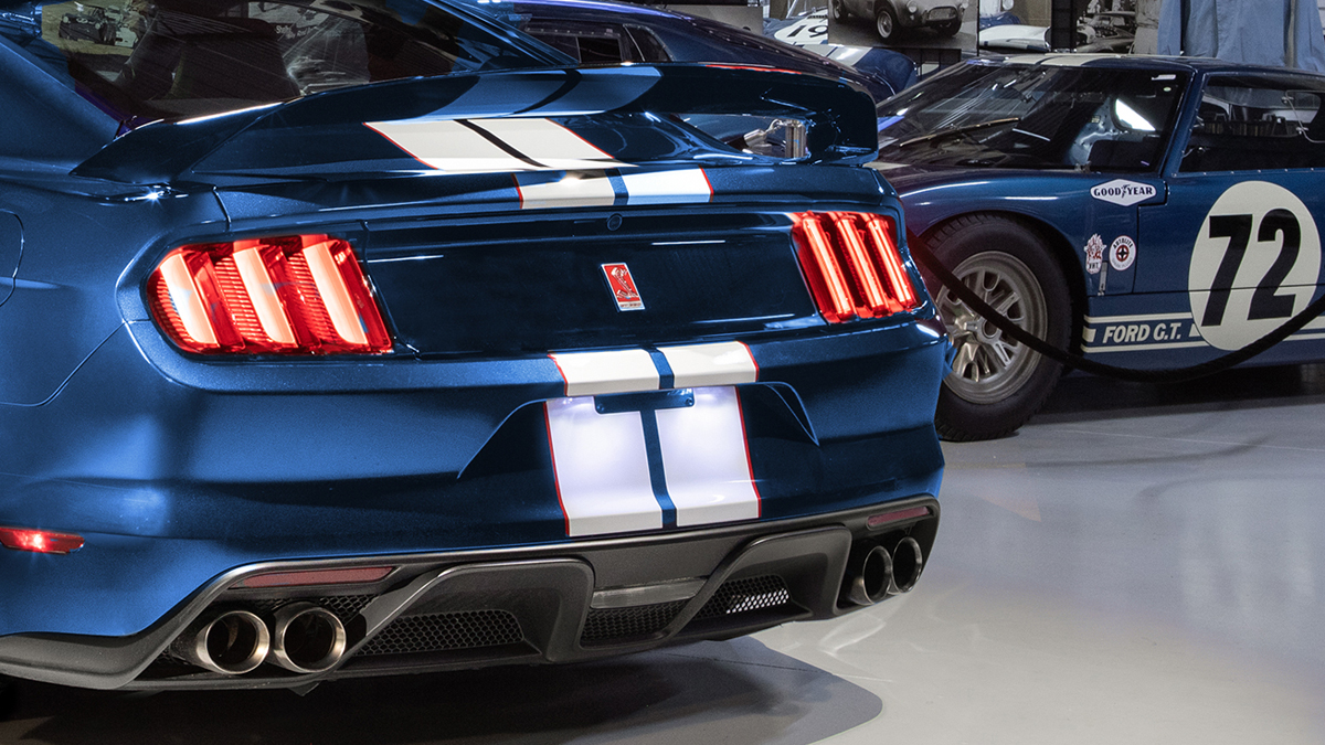 Shelby-Mustang-GT350R-4 Enter A Raffle For $25, Win This 2019 Mustang Shelby GT350R
