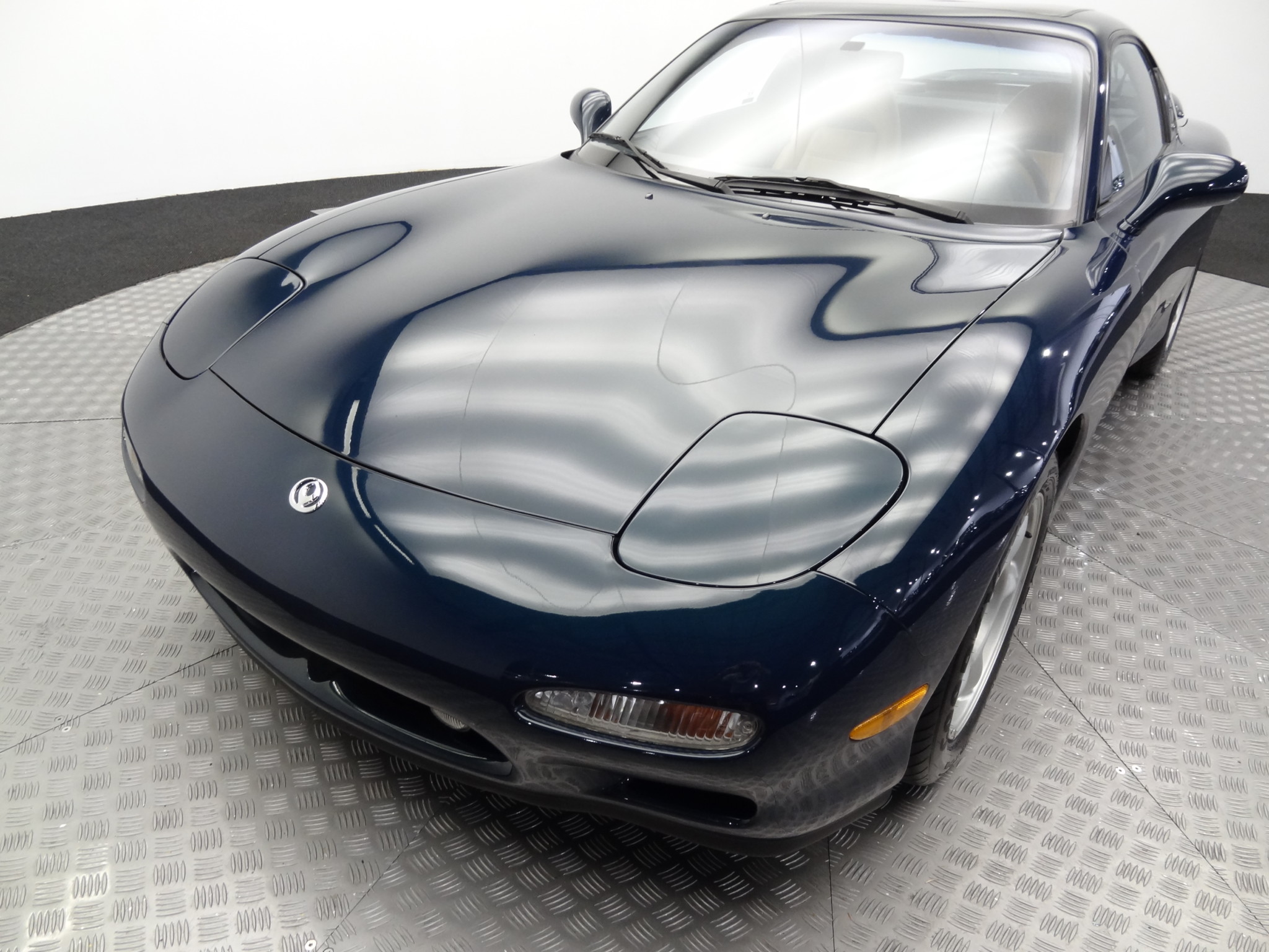 Mazda RX-7 22 This Low-Mileage 1994 Mazda RX-7 Is On Track To Sell For Over $100k