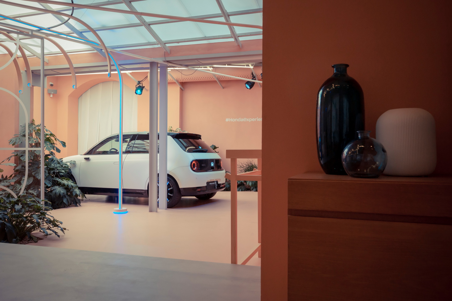 honda brings connected lifestyle to milan 3 Honda e Reveals Platform Secrets, Water-Cooled 35.5 kWh Battery Pack