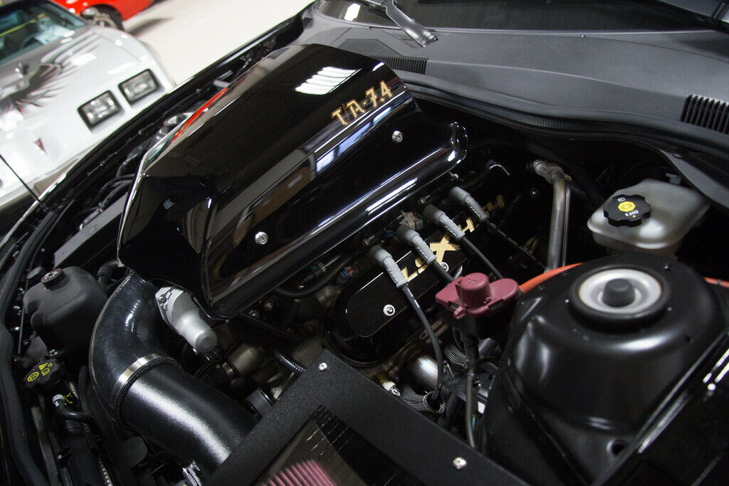 chevy camaro bandit trans am ebay 19 For $200,000, You Can Play Smokey And The Bandit In This 2015 Pontiac Camaro “Trans Am”