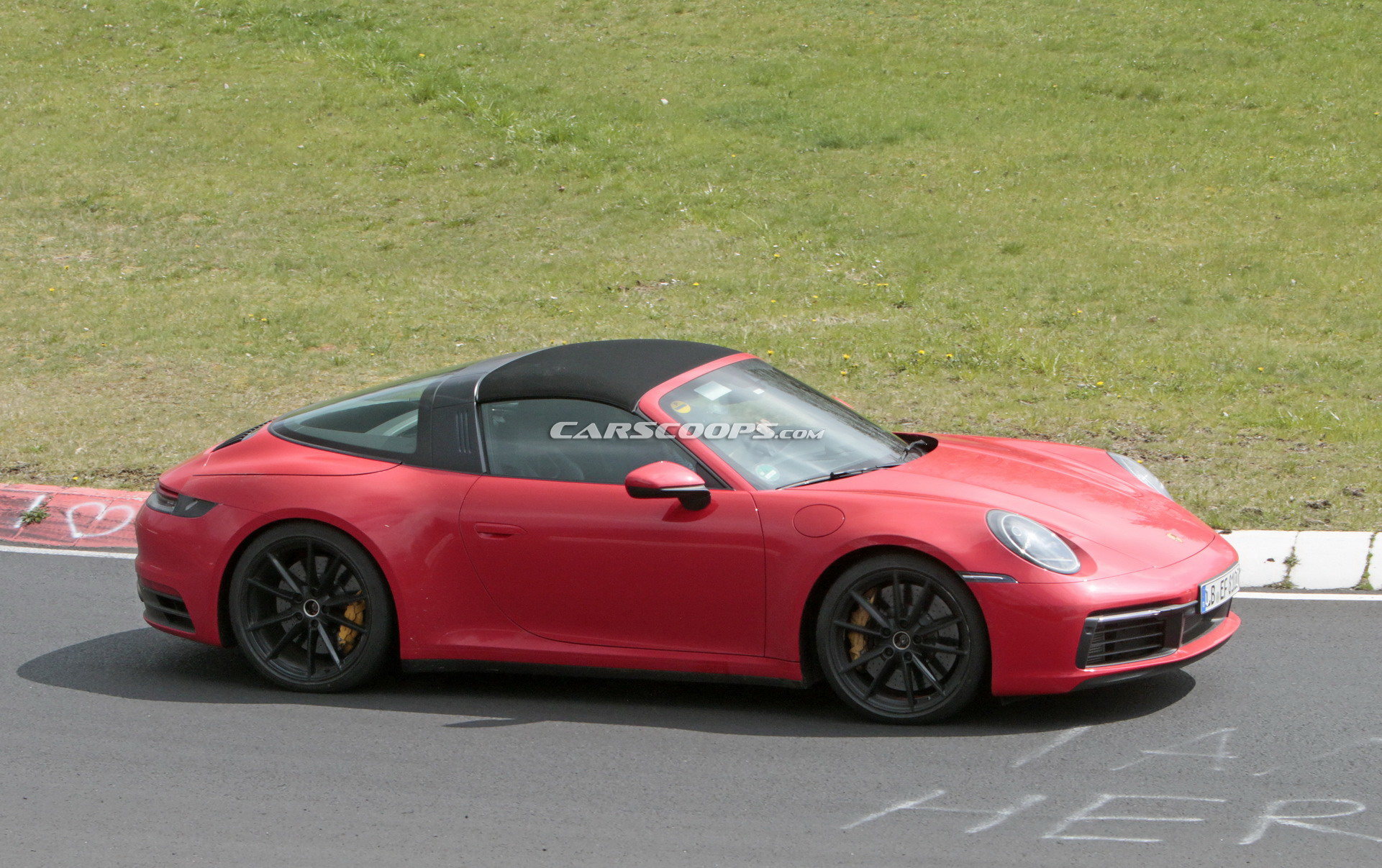 2020 Porsche 992 Targa 2 2020 Porsche 911 Targa With Removable Top Photographed Undisguised In Red Too