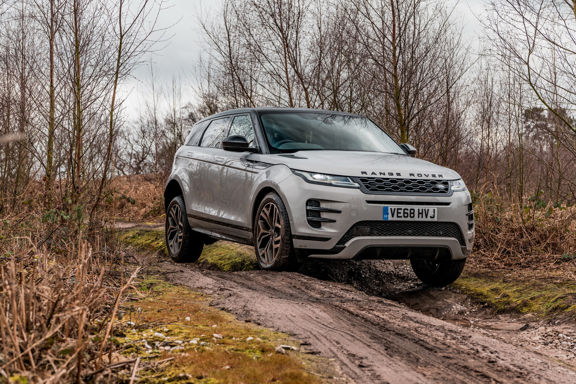 Range-Rover-Evoque-56 Range Rover Evoque Is The First Premium Compact SUV To Pass 2020 RDE2 Emission Rules