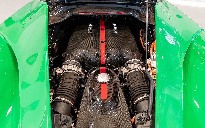 ferrari laferrari green jay kay 15 Vibrant “Kermit” LaFerrari Up For Sale – Can You Guess Its Owner?