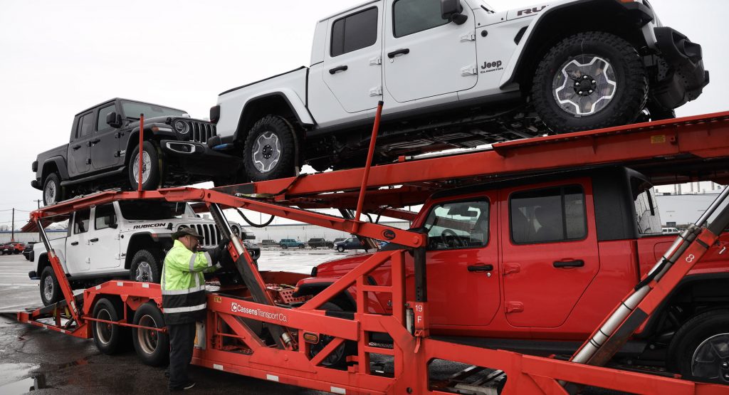  2020 Jeep Gladiator Headed To Dealerships, Arrives 14 Years After The Concept