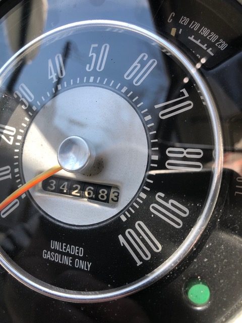 Ford-Bronco-Auction-23 Hurry Up And Snatch This 1977 Ford Bronco For A Little Over $11K