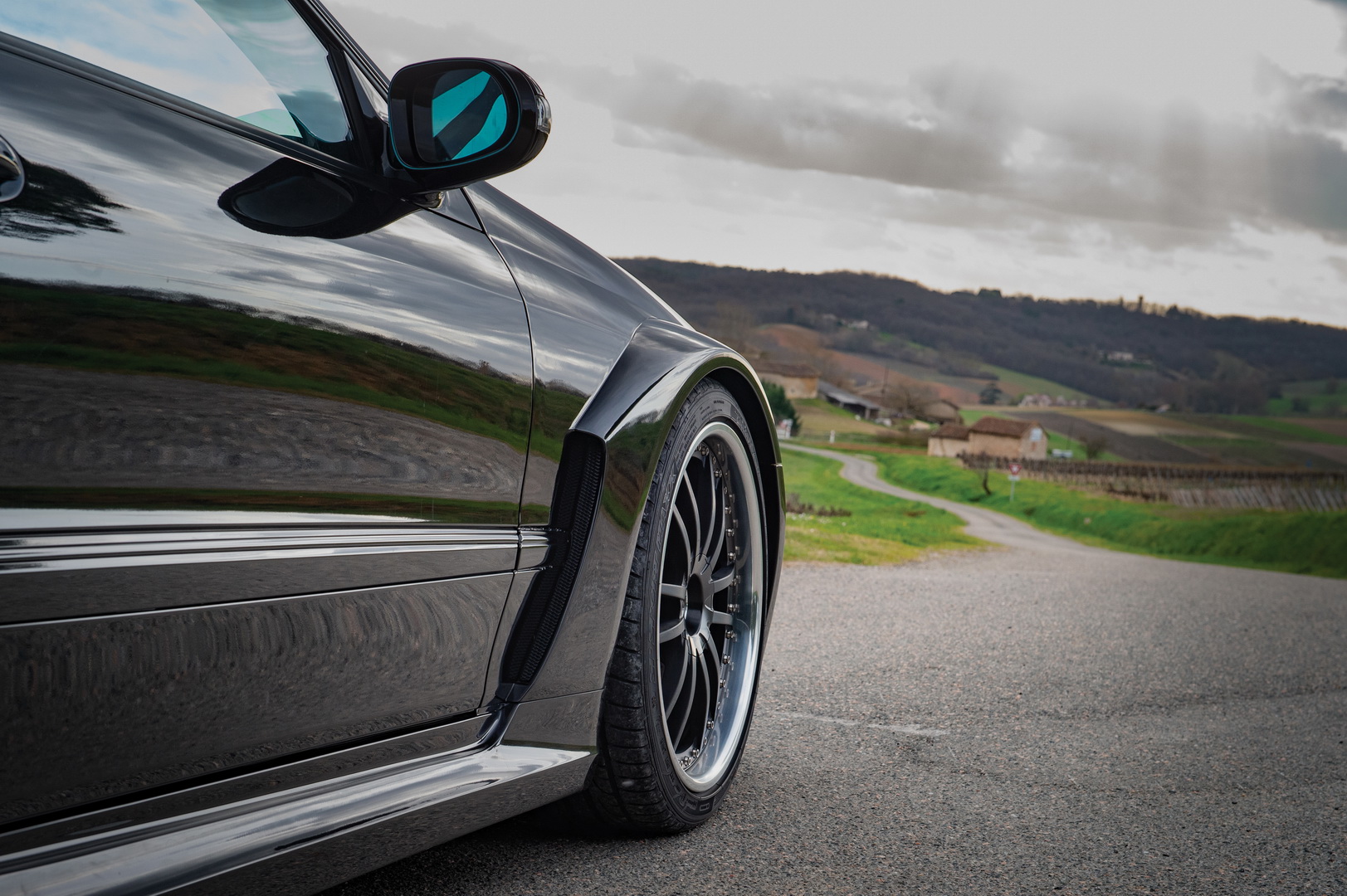 2005 mercedes-benz clk dtm 11 Mercedes-Benz CLK DTM Laughs In The Face Of The New AMG GT R