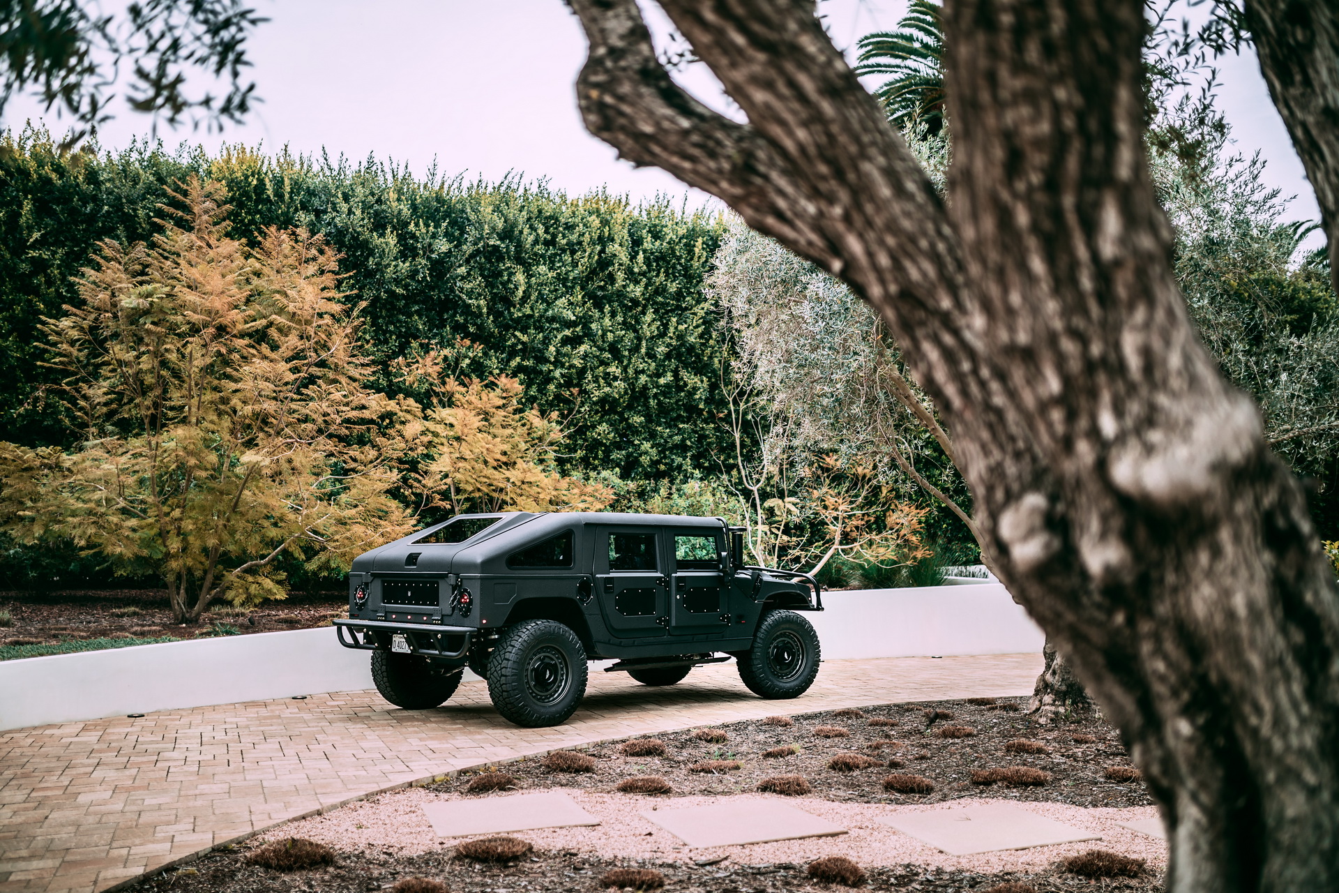Mil-Spec-Automotive-Hummer-35 Mil-Spec’s Overhauled Hummer H1 Gets 500 HP, $295k Price Tag