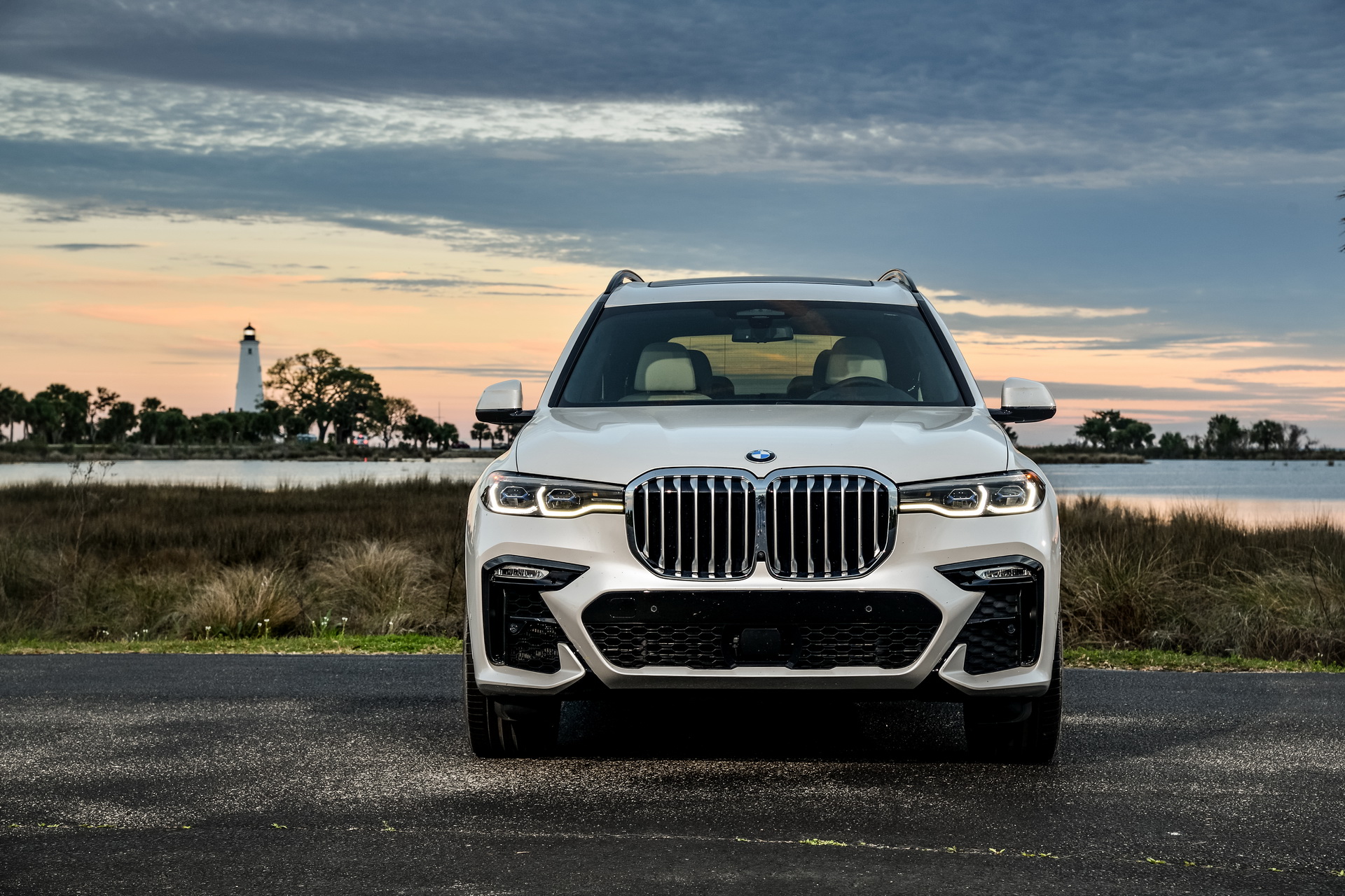 2019-BMW-X7-38 BMW Releases Detailed, 96-Image Gallery Of The New X7