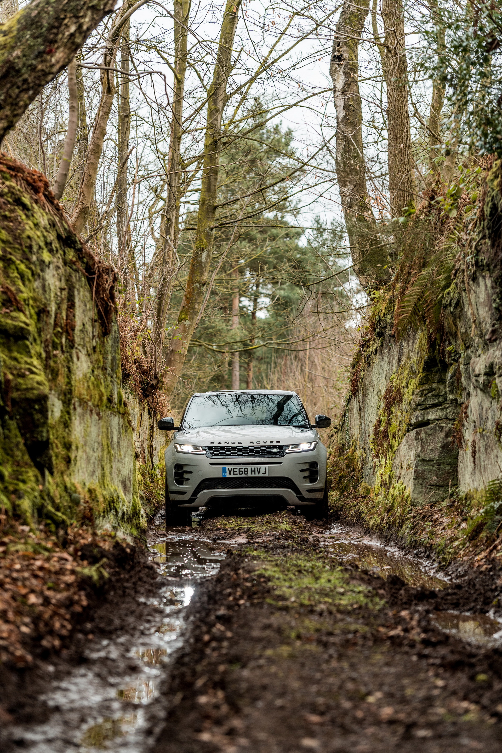 Range-Rover-Evoque-09 Range Rover Evoque Is The First Premium Compact SUV To Pass 2020 RDE2 Emission Rules