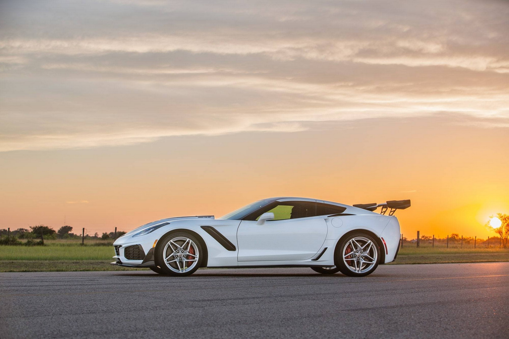2019 corvette zr1 tuning hennessey 12 Hennessey’s 1200 HP Corvette ZR1 Is A Nuclear Powerplant On Wheels
