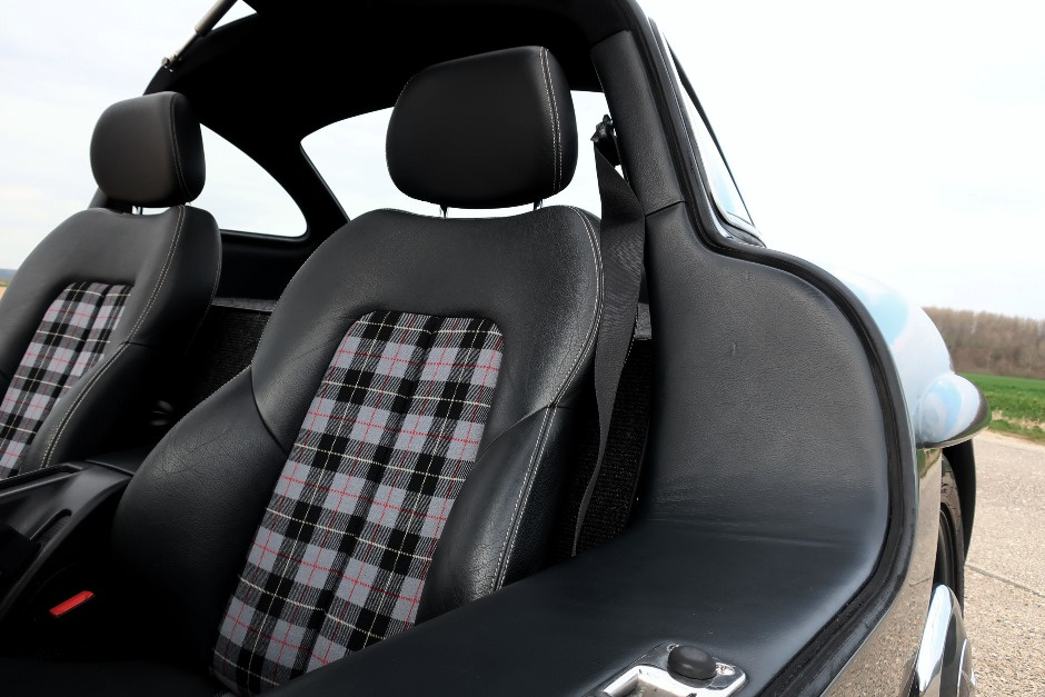 Mercedes-300SL-Replica-5 Mercedes-Benz 300SL Gullwing Is Actually A $222K, SLK-Based Replica