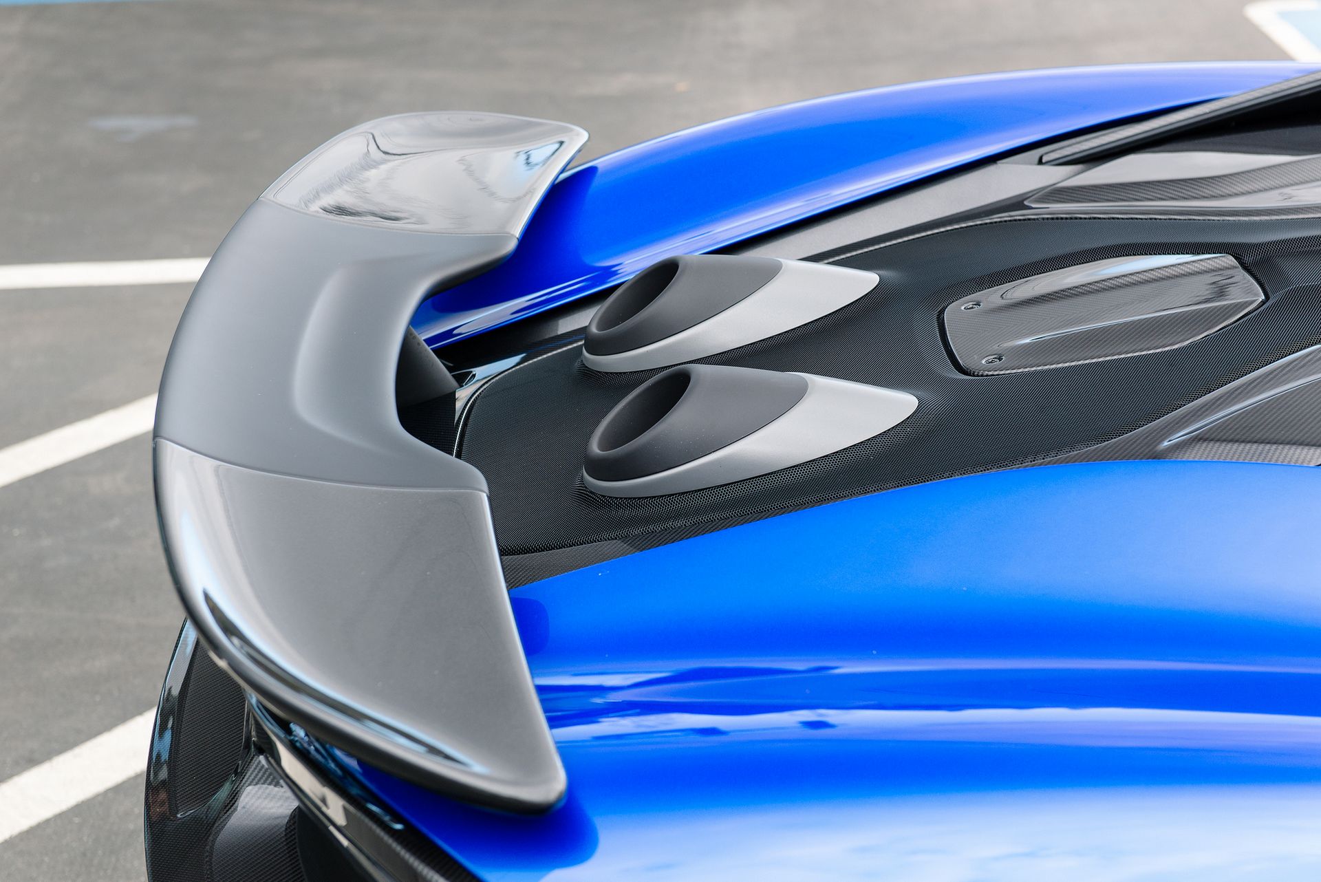 McLaren-600LT-Blue-27 This Vega Blue Example Might Be The Best-Looking McLaren 600LT We’ve Seen