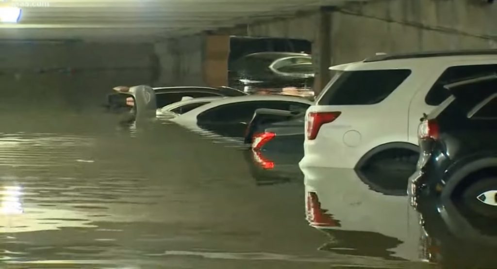  Flooded Dallas Love Field Airport Garage Ruins Dozens Of Cars