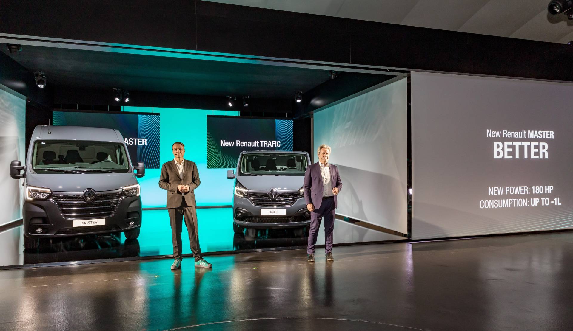 Renault commercial vehicles range 19 Restyled Renault Master And Trafic Get New Faces, Updated Engines And New Tech