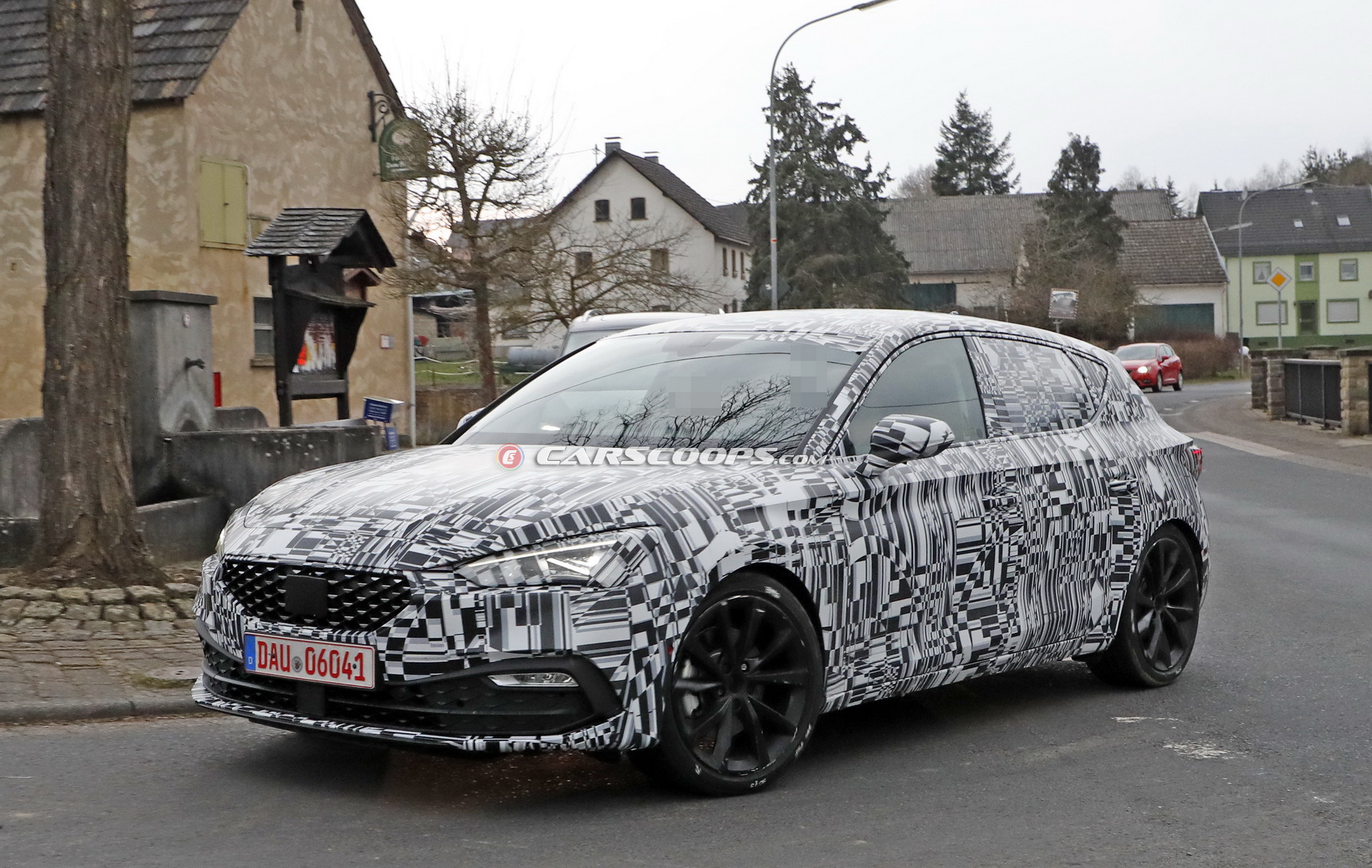 2020 SEAT LEON 014 2020 Seat Leon Gives Us A Look At Its Angrier Face