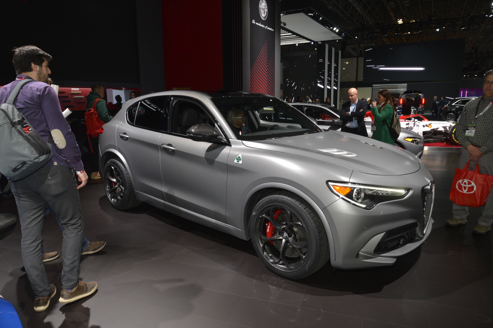 alfa giulia stelvio qv nring livepics ny 5 Giulia And Stelvio QV NRing Edition Are How You Spend Nearly $100k On An Alfa