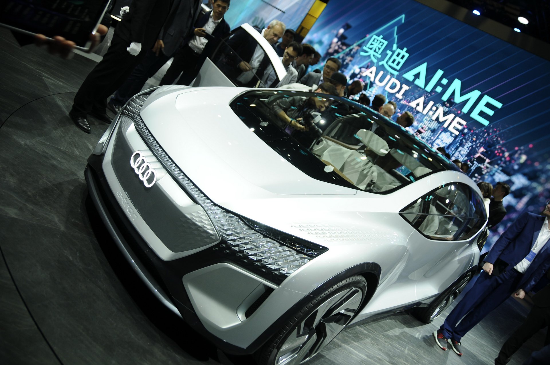 Audi Infiniti Concepts 2 Future Battery Electric Cars Could Be Bringing Bench Seat Back