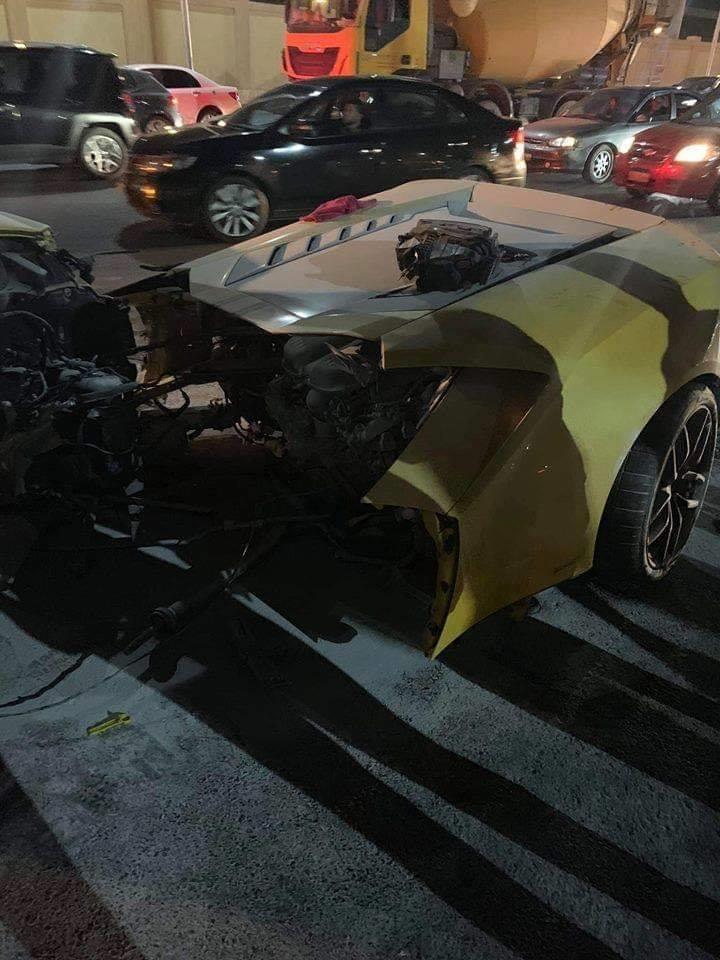 Lamborghini Huracan Egypt Crash 1 Lamborghini Huracan Splits In Half In Brutal Egyptian Crash