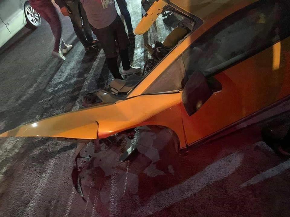 Lamborghini Huracan Egypt Crash 2 Lamborghini Huracan Splits In Half In Brutal Egyptian Crash