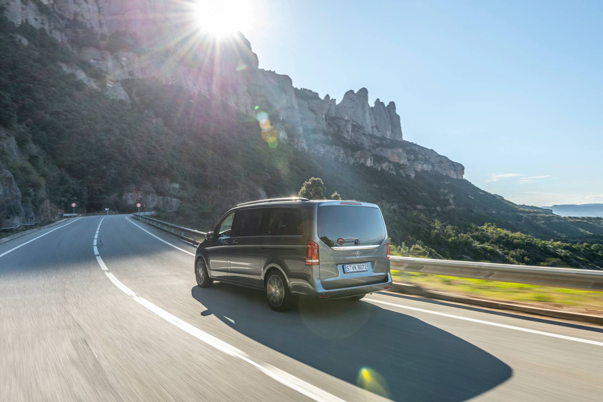 2019 Mercedes-Benz V-Class facelift 9 2019 V-Class: The Mercedes Of Minivans Reveals Updates In Mega Gallery