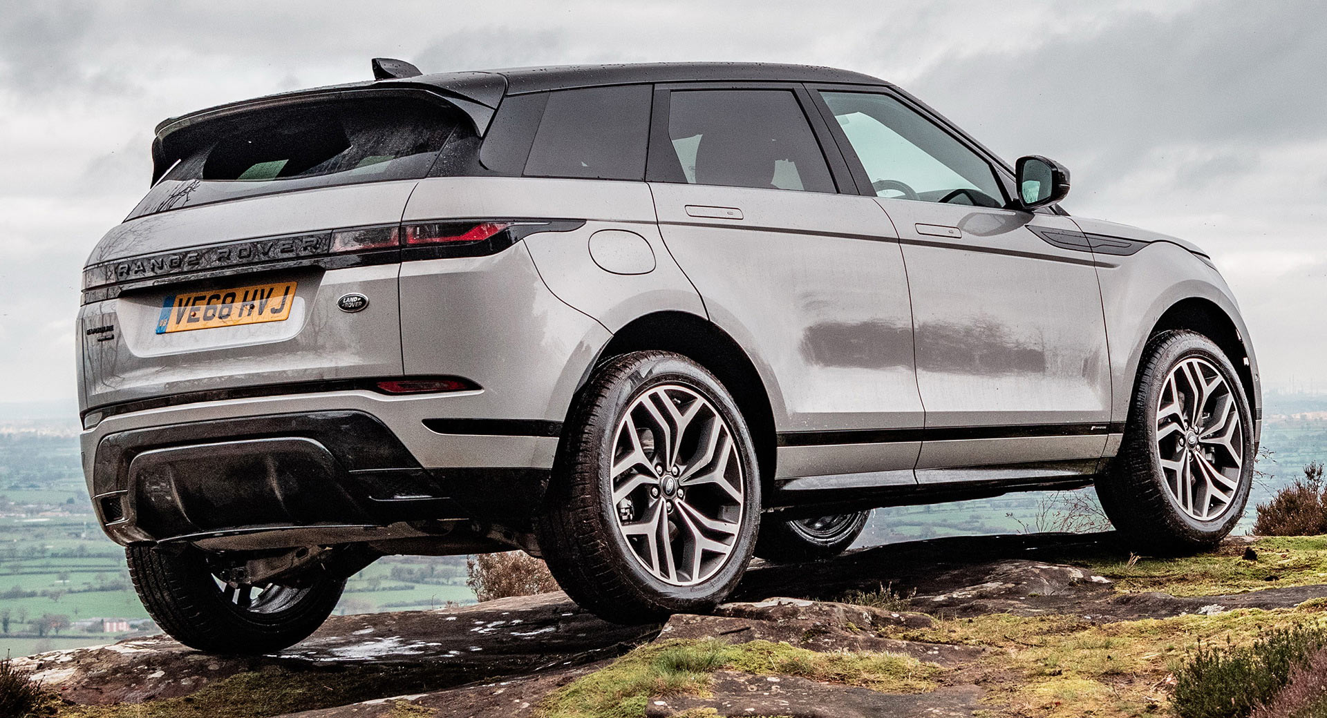 Range Rover Evoque Is The First Premium Compact SUV To