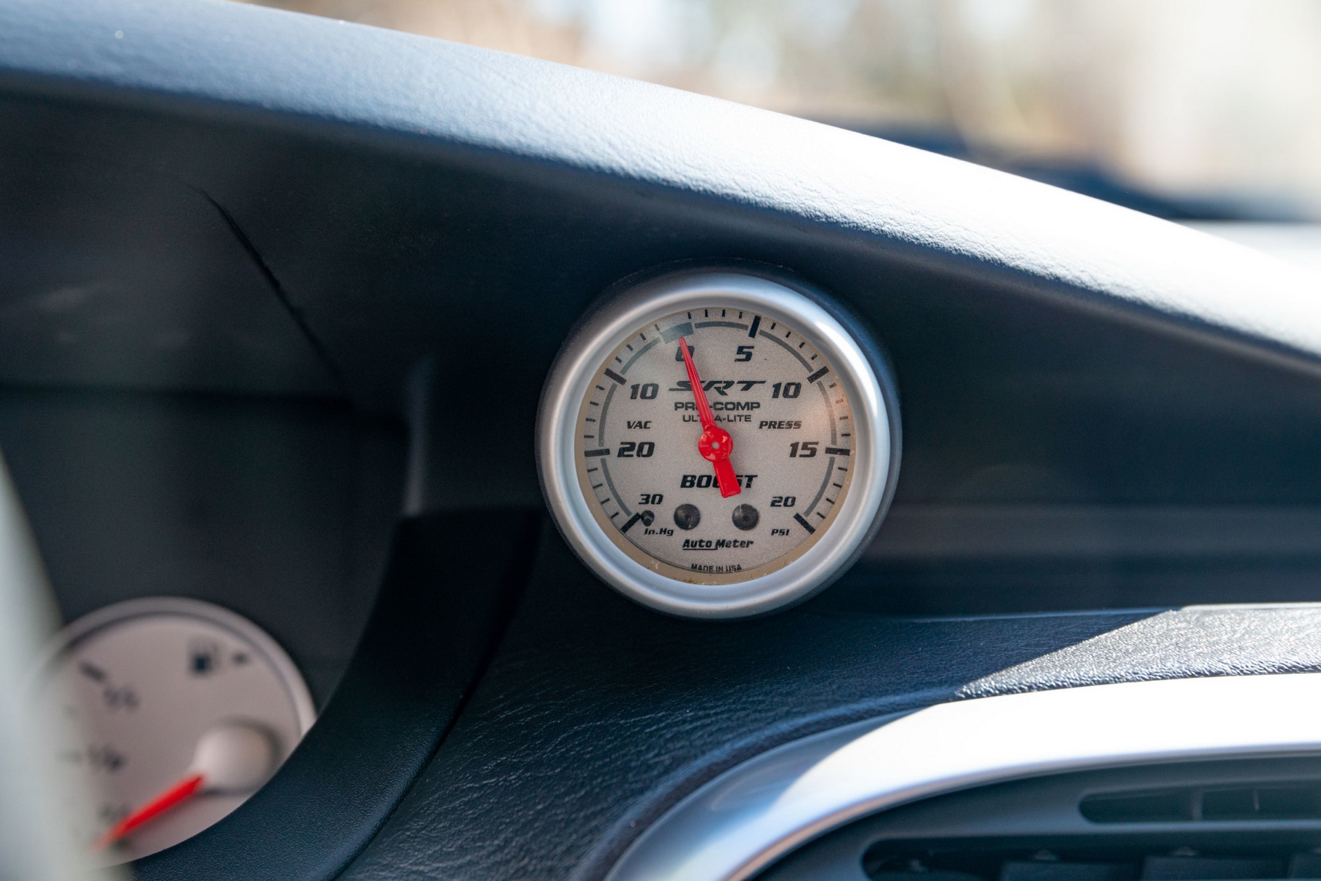 2005 dodge neon srt4 bat auction 35 2005 Dodge Neon SRT-4 Has Just 2,900 Miles, Rare Orange Blast Paint