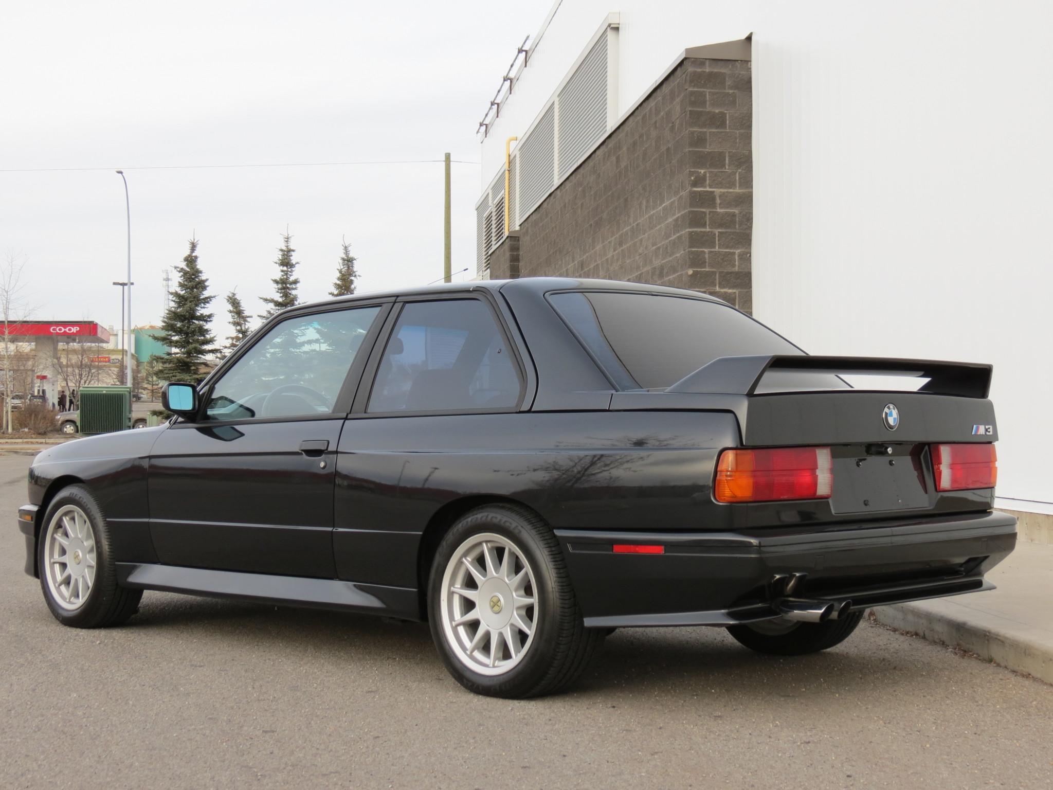 BMW-E30-M3-16 You Better Run If You Want To Get This 1988 BMW E30 M3