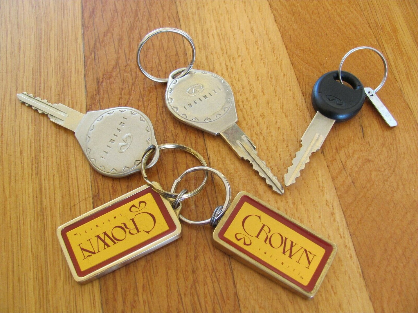 1992 infiniti m30 convertible 22 Relive The ‘90s In This Barely-Driven Infiniti M30 Convertible