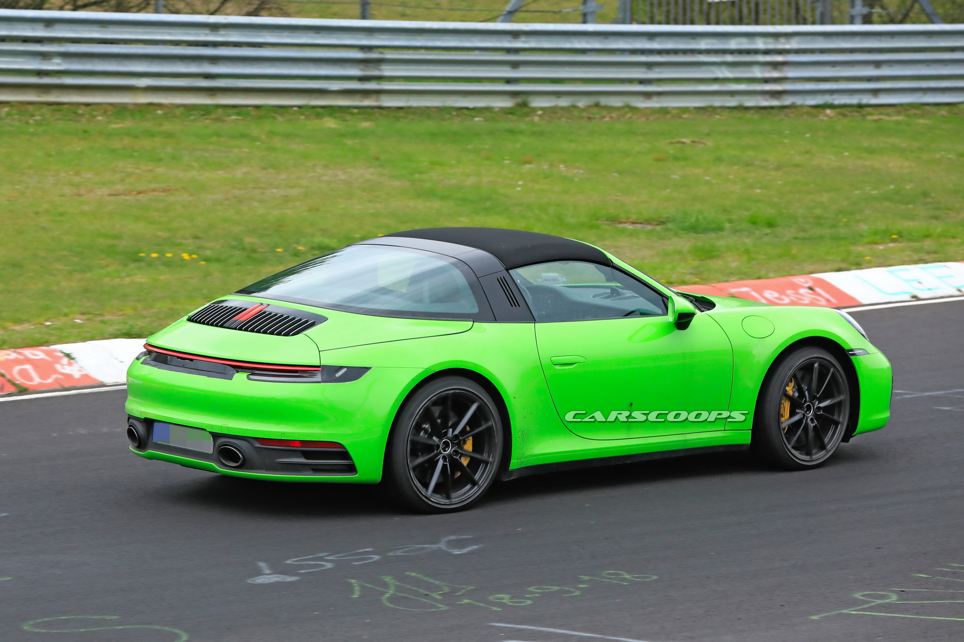 2020 porsche 911 targa spy shots 27 2020 Porsche 911 Targa With Removable Top Photographed Undisguised In Red Too