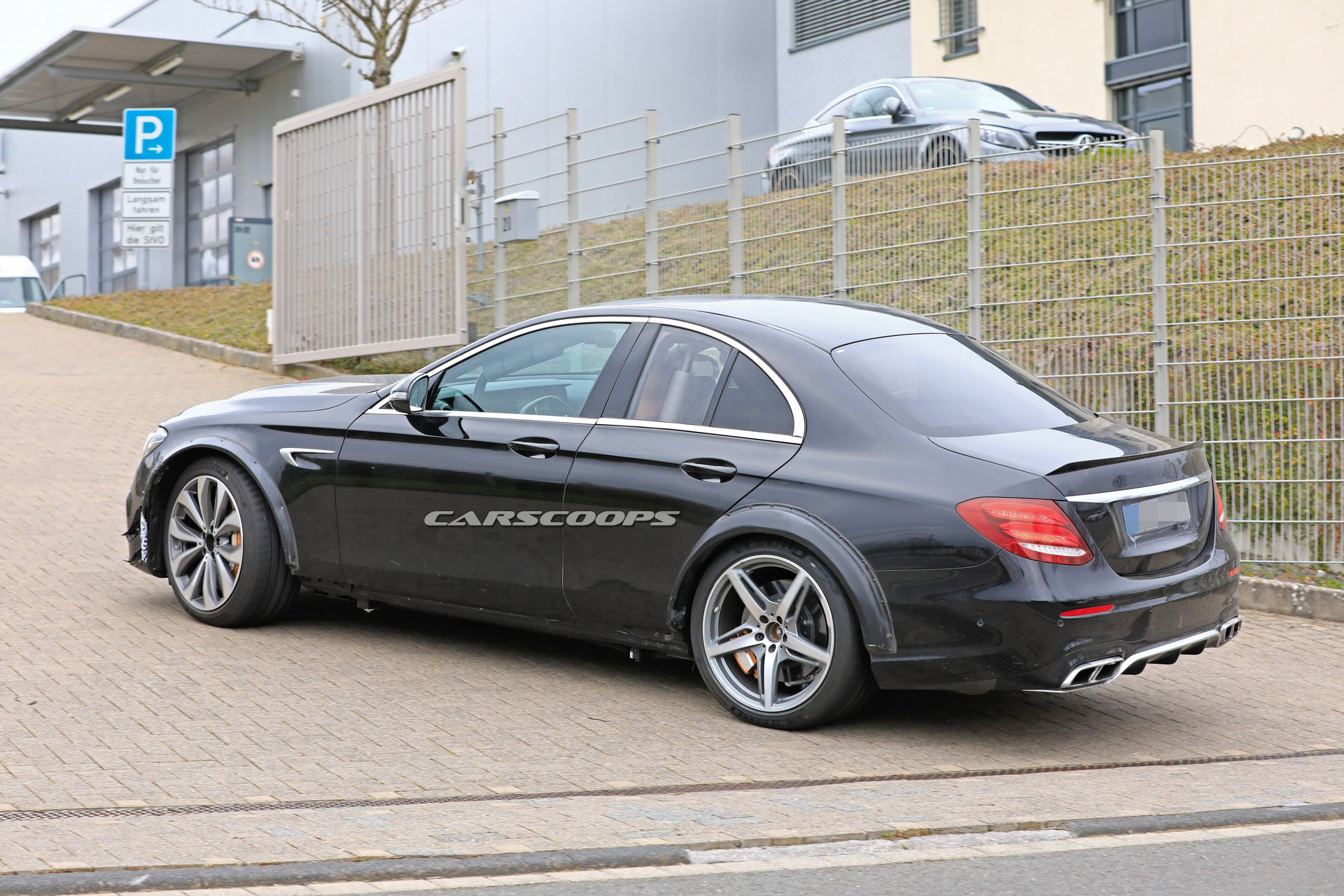 2022-Mercedes-SL-Mule-8 Funny Looking Chopped E-Class Could In Fact Be A Mercedes SL Mule