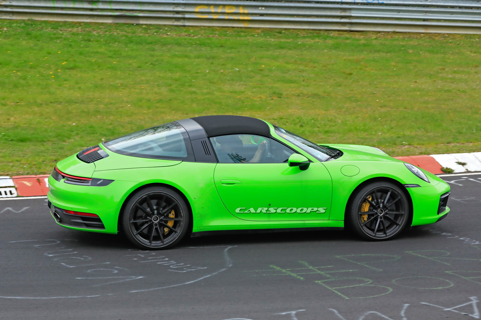 2020 porsche 911 targa spy shots 26 2020 Porsche 911 Targa With Removable Top Photographed Undisguised In Red Too