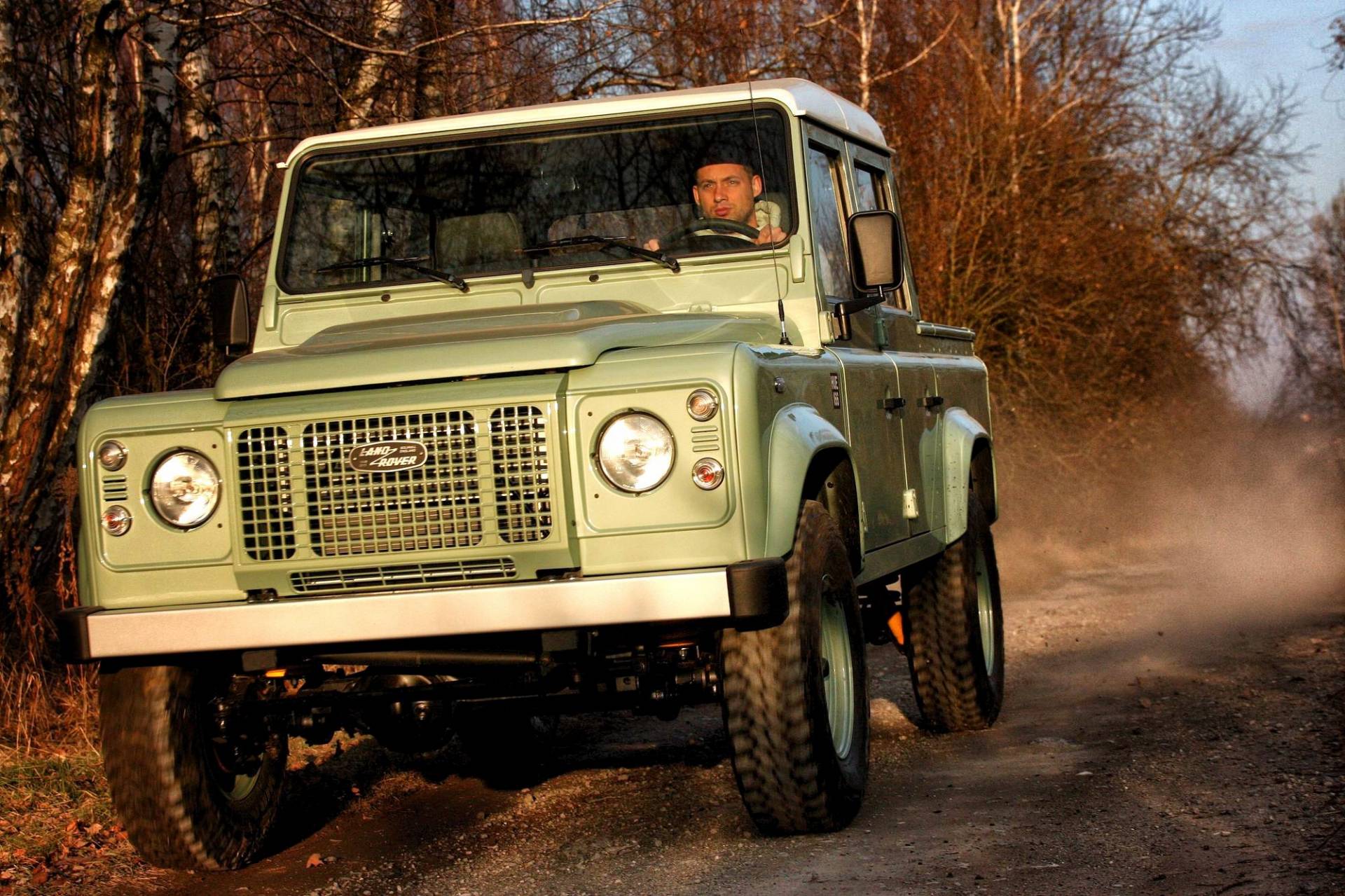 Land Rover Defender Crew Cab Pickup by Land Serwis 11 For €60k, A Polish Company Will Build You A Classic Defender From Scratch