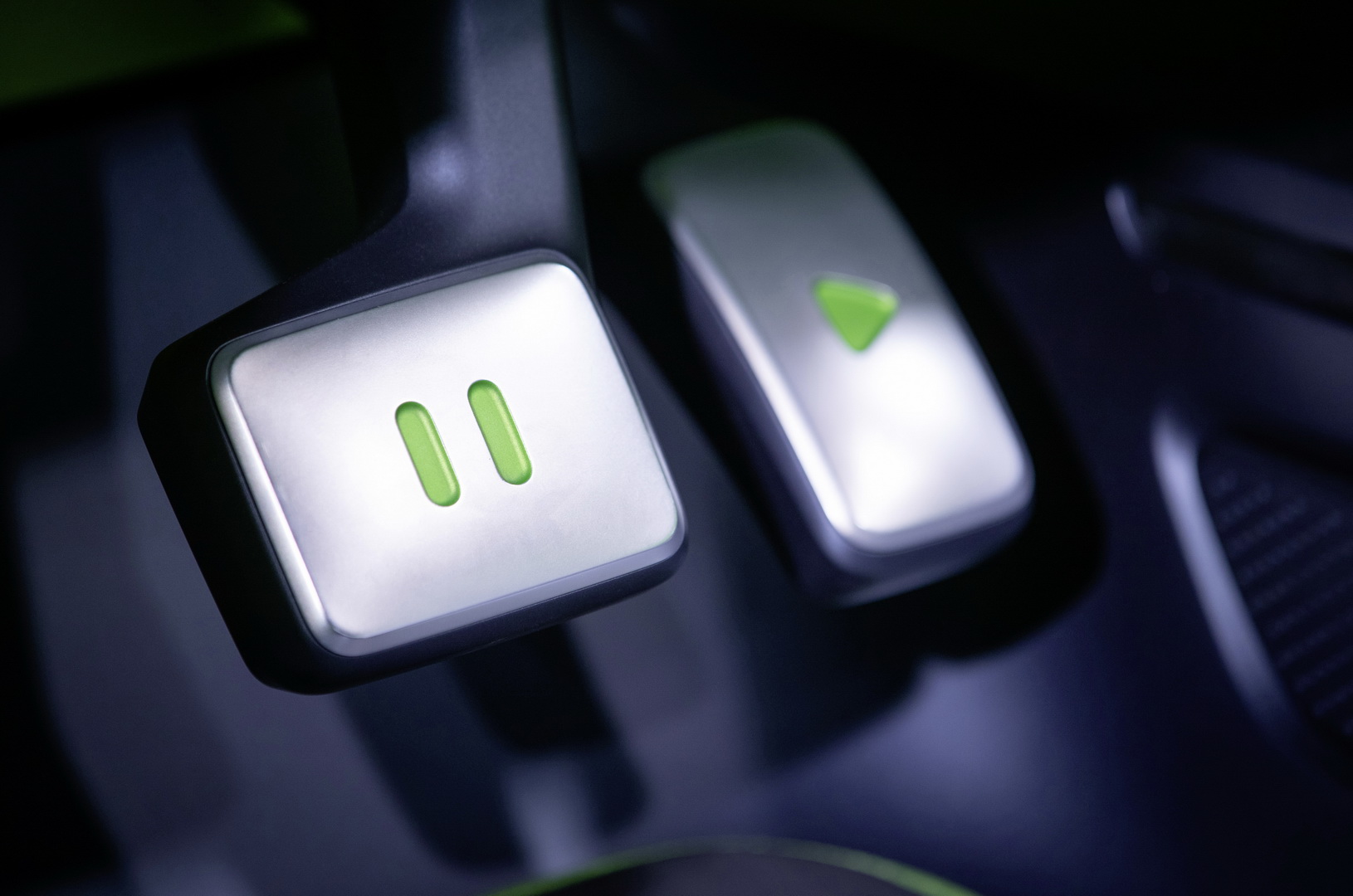 2019 vw id buggy concept 5 VW’s Dune Buggy Concept Keeps Nostalgia Alive In The Dawn Of Electric Power