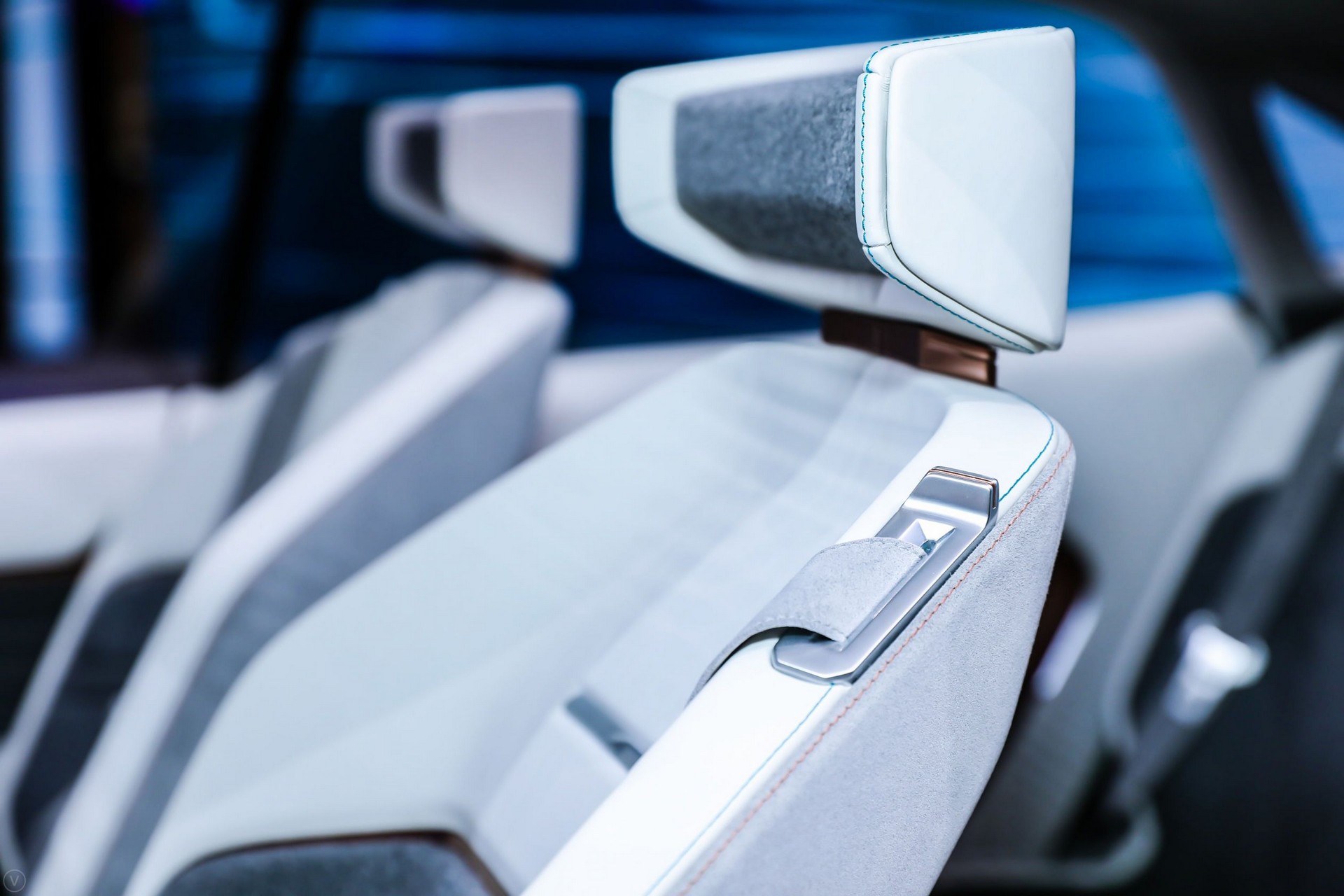 Geely Preface Concept-16 Geely Preface Concept Dresses Volvo Platform In A Stylish Suit